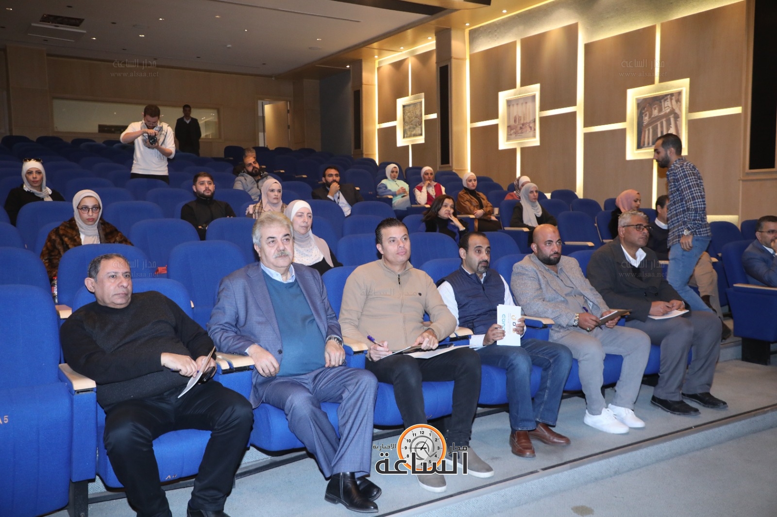 Madar Al-Saa Images 0.36865065625784155