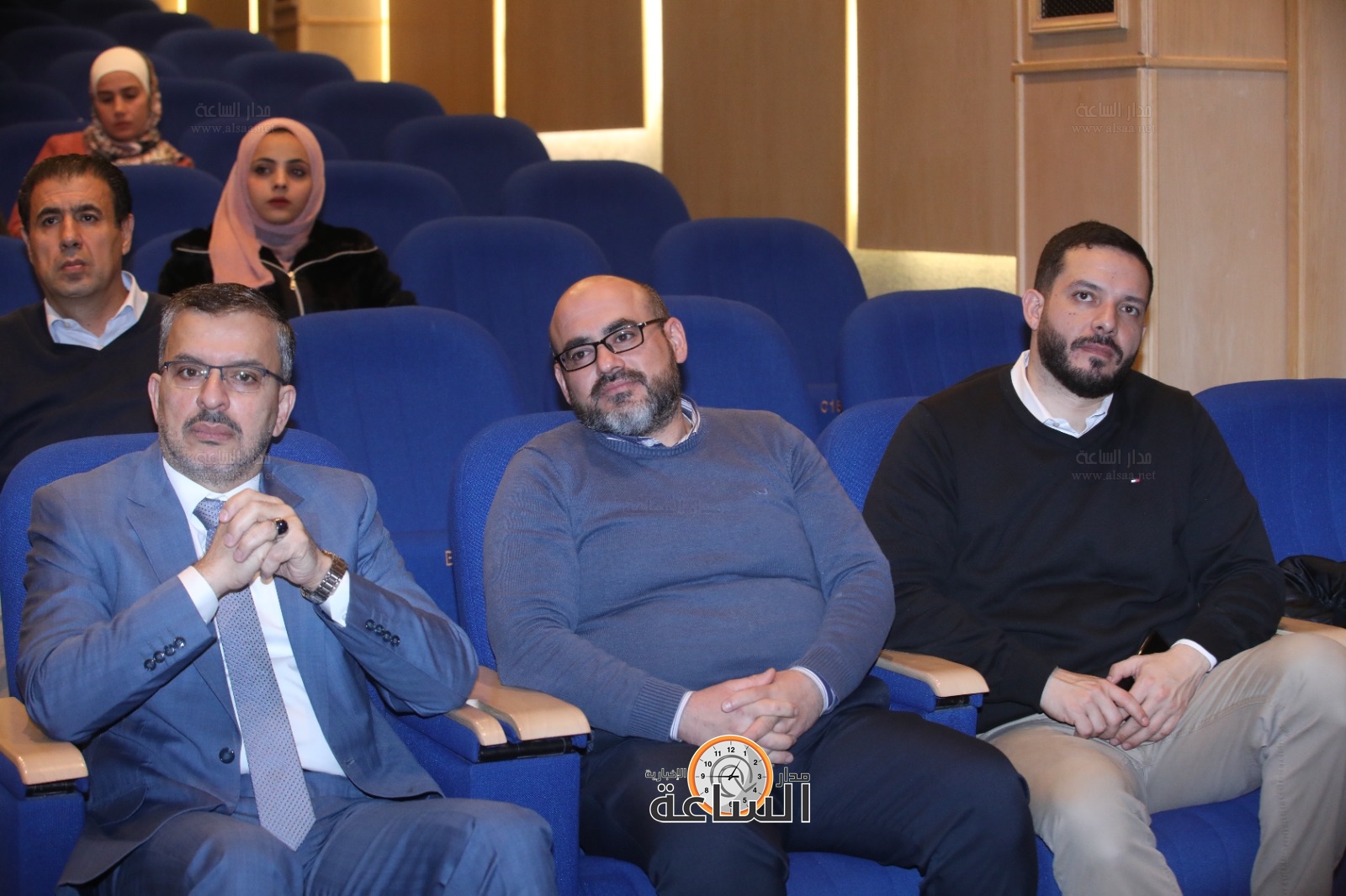 Madar Al-Saa Images 0.9319225793254187