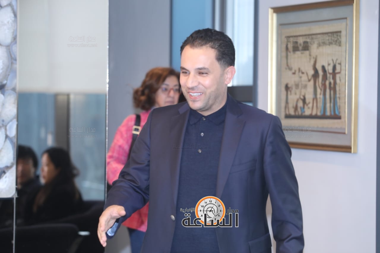 الصحفي طلال غنيمات