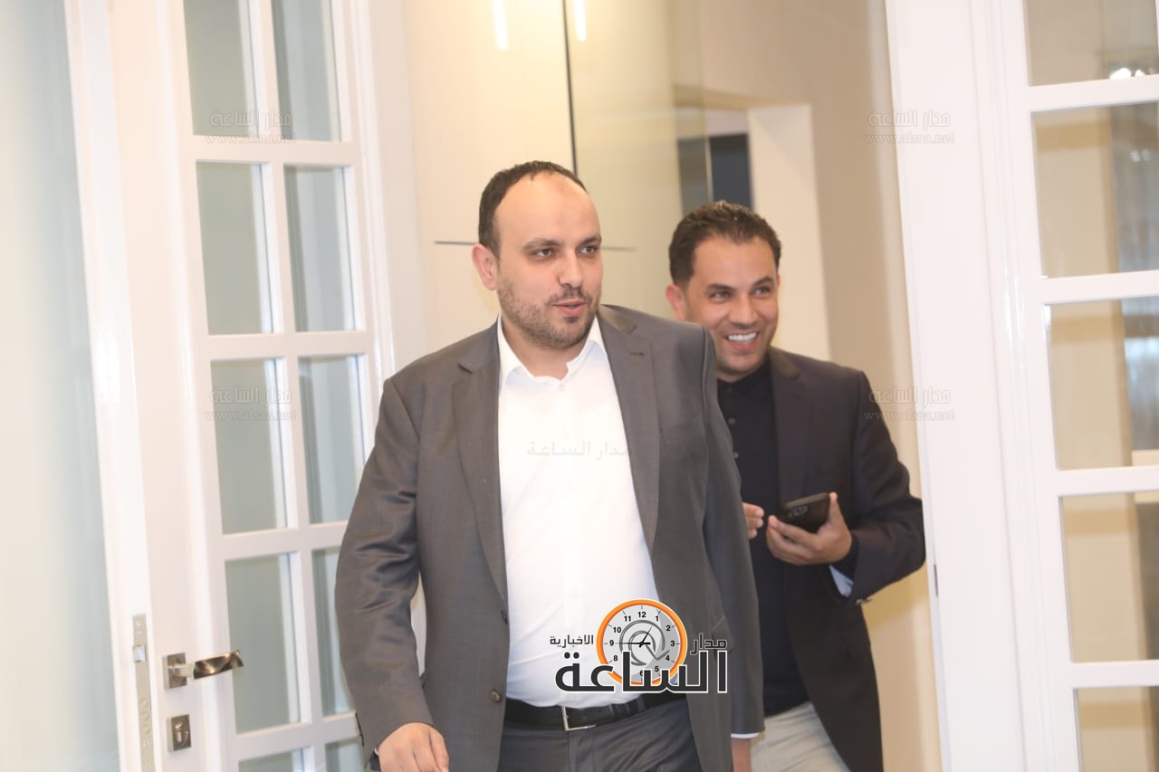 Madar Al-Saa Images 0.5724588897680365