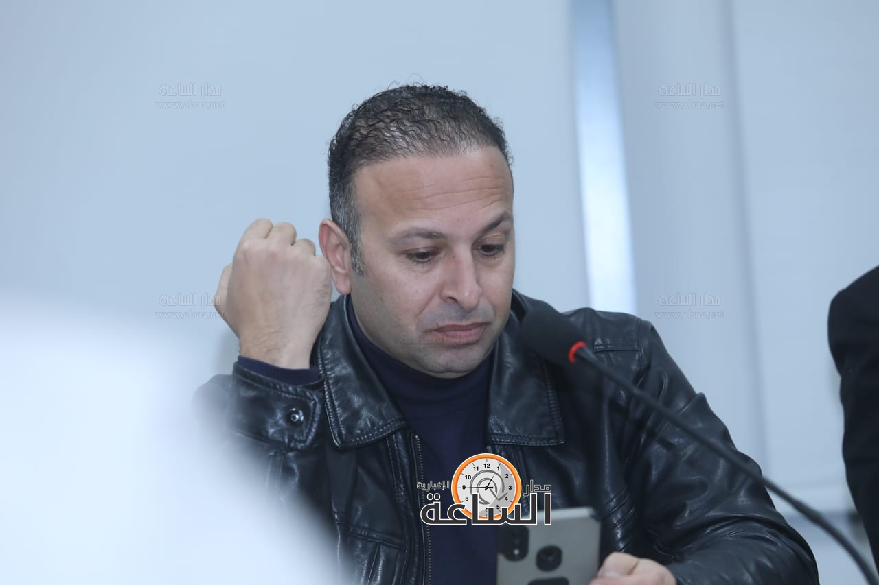 Madar Al-Saa Images 0.15661805610432578