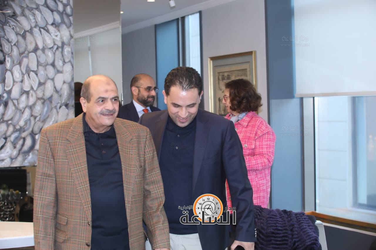 Madar Al-Saa Images 0.5079653169292468