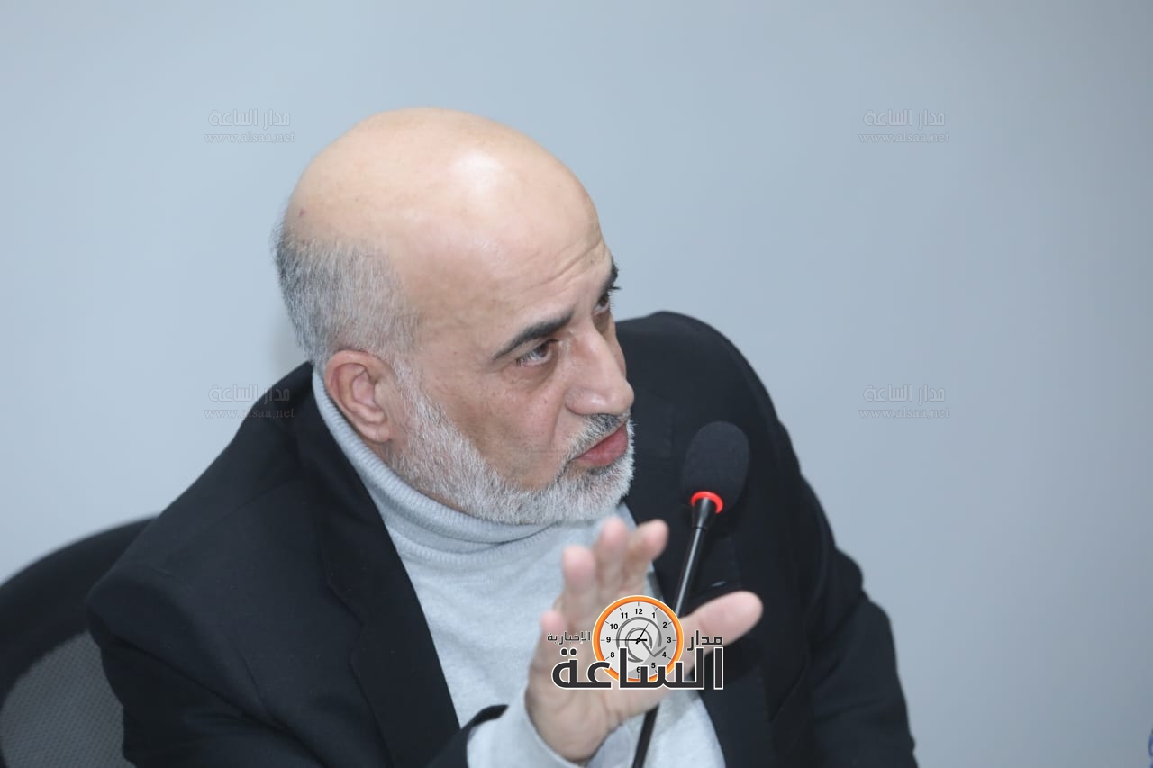 الوزير السابق بسام العموش