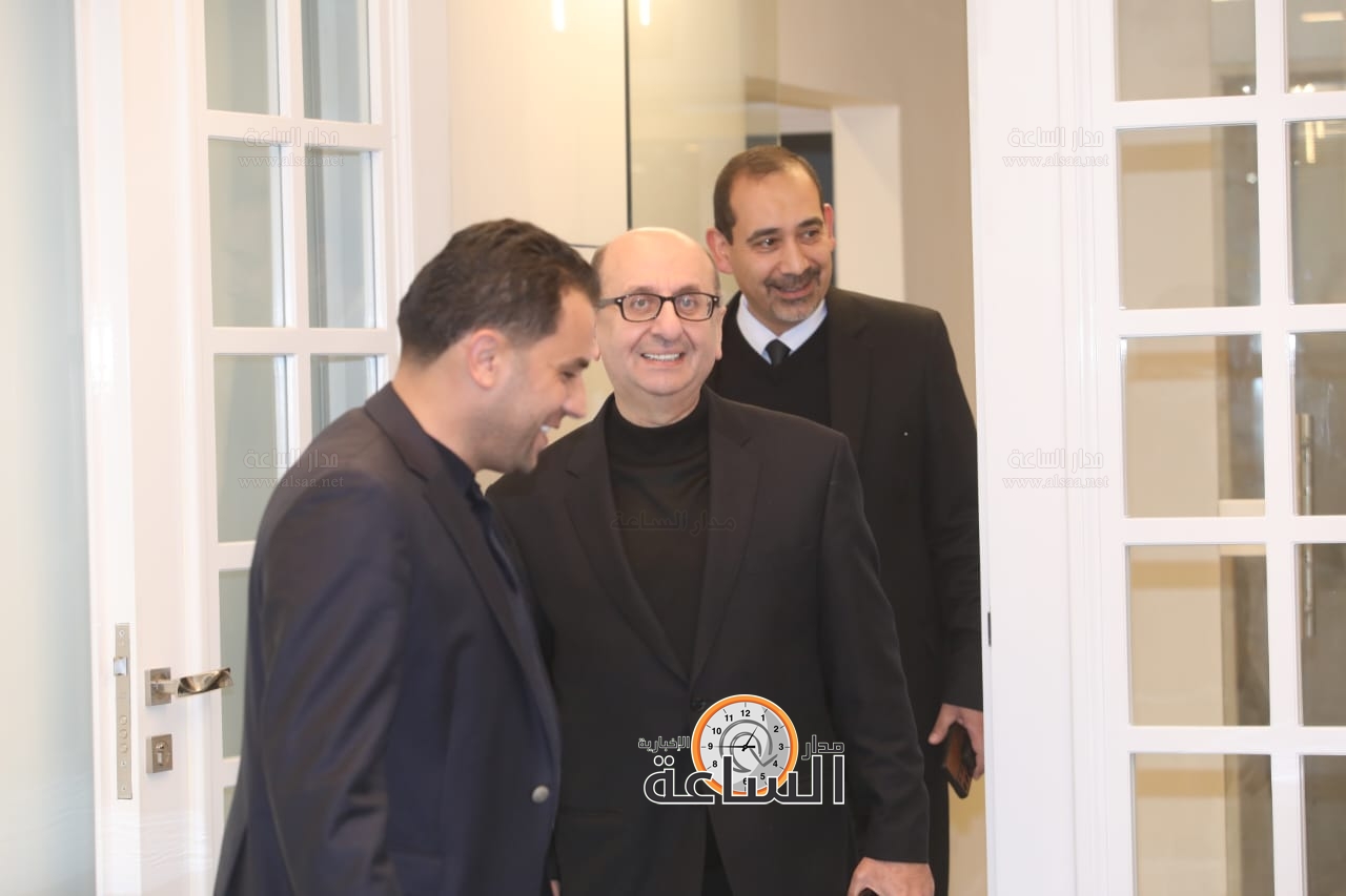 Madar Al-Saa Images 0.9475885601818257