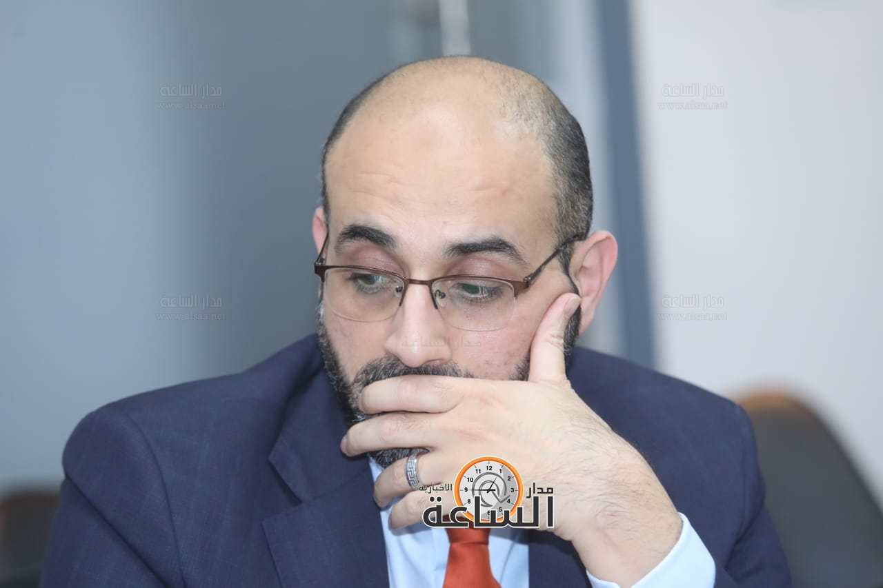 Madar Al-Saa Images 0.7707530557402462