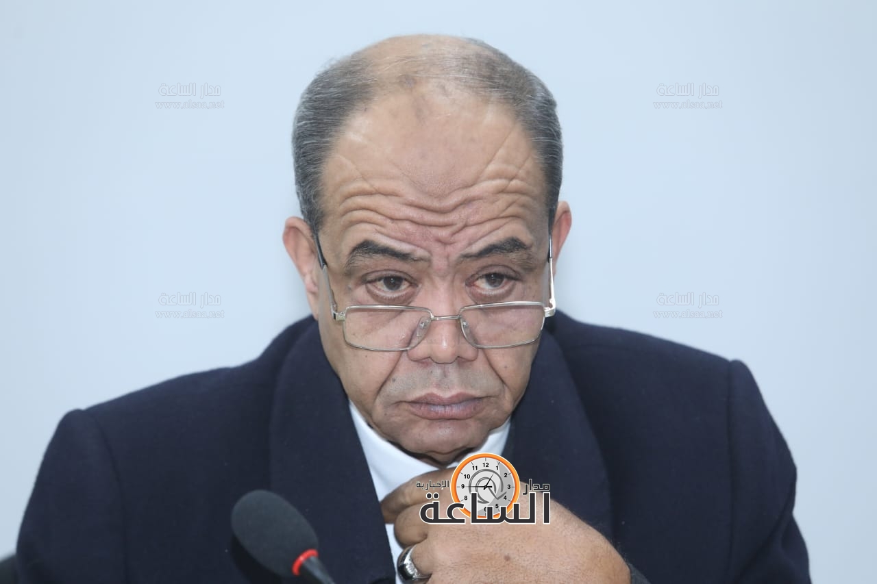 Madar Al-Saa Images 0.8832459722865249