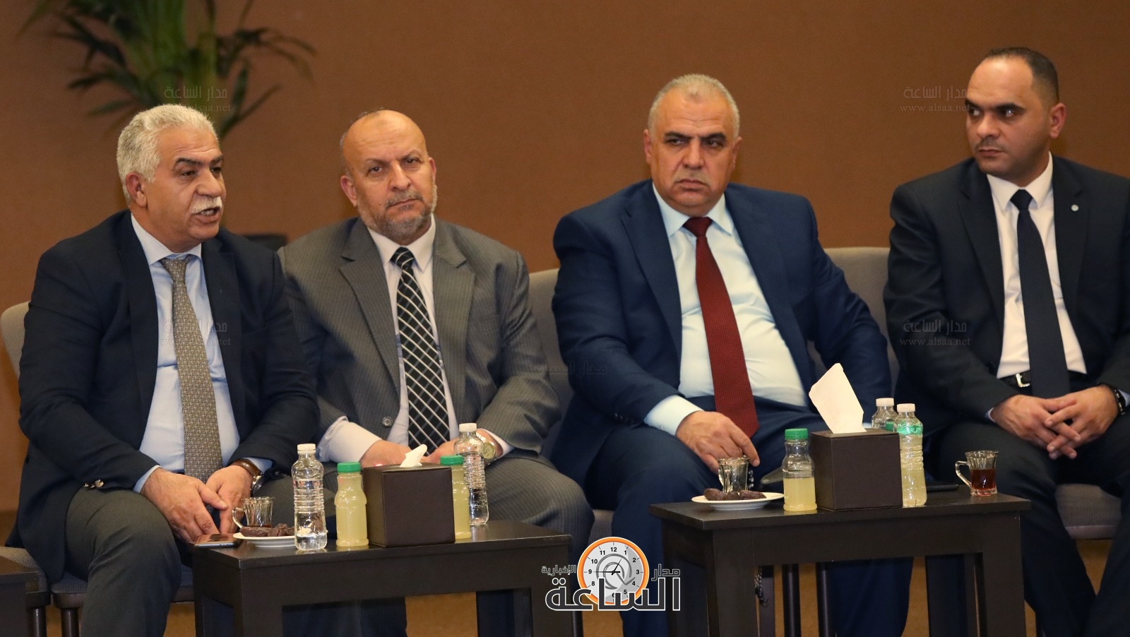 Madar Al-Saa Images 0.7016078450379797