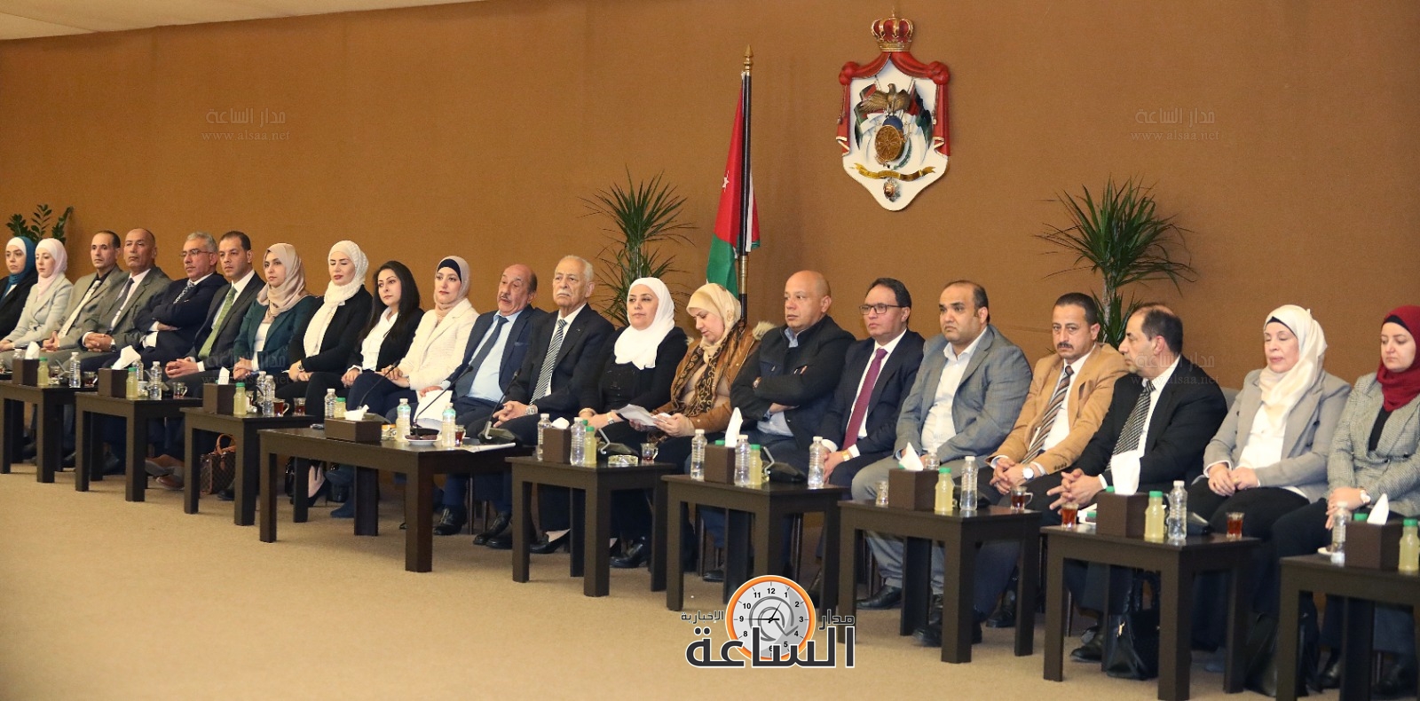 Madar Al-Saa Images 0.05507589123866885