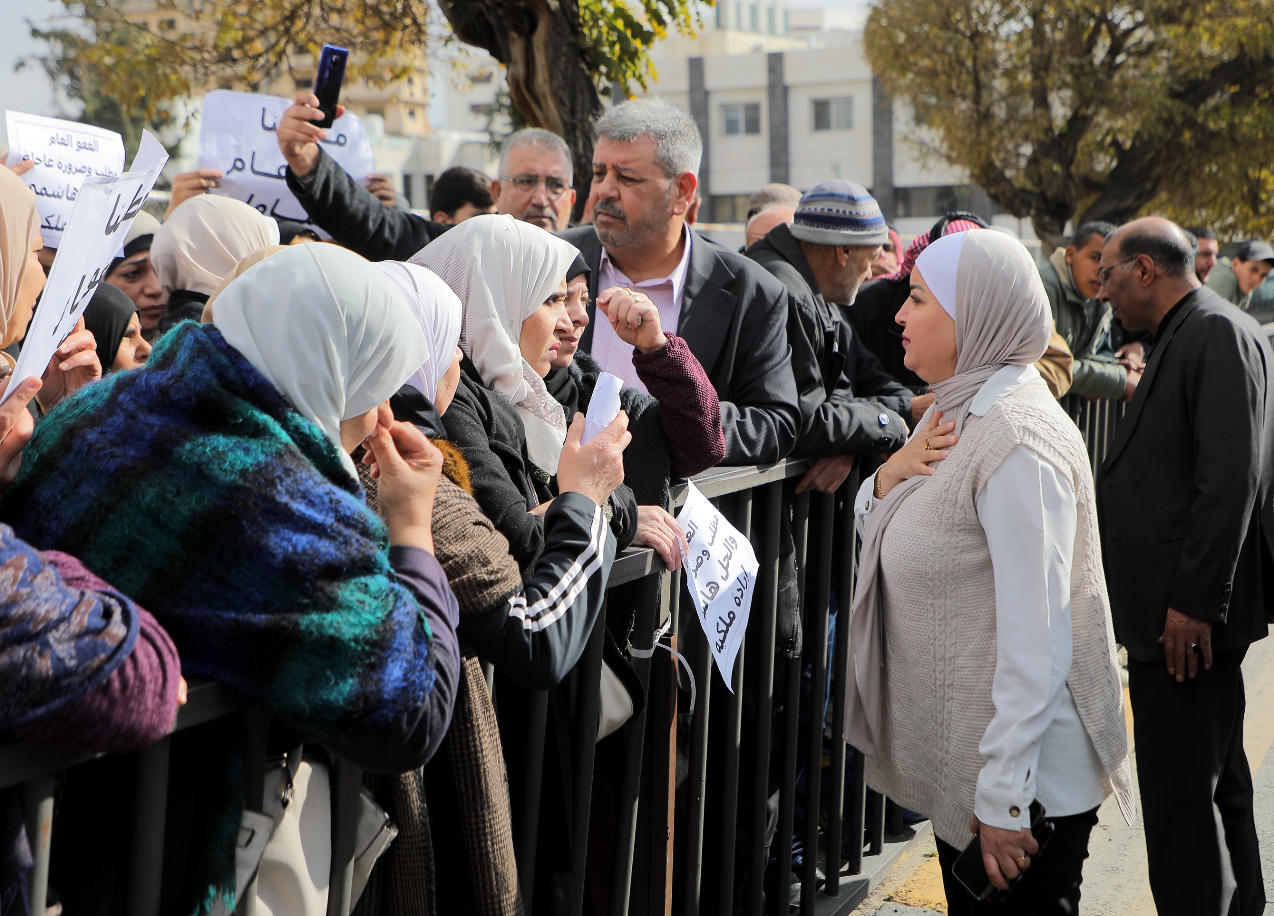 Madar Al-Saa Images 0.5469479831392217