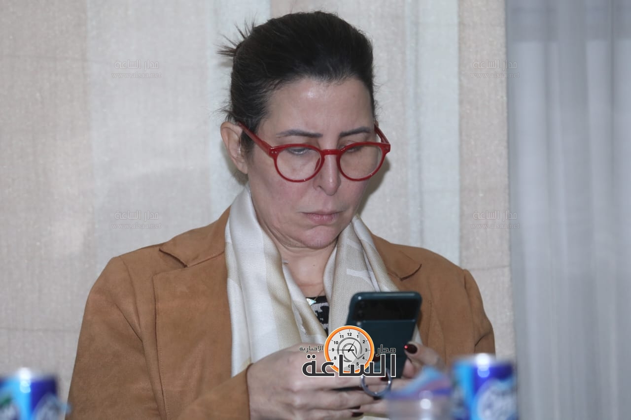 Madar Al-Saa Images 0.3320392309454221