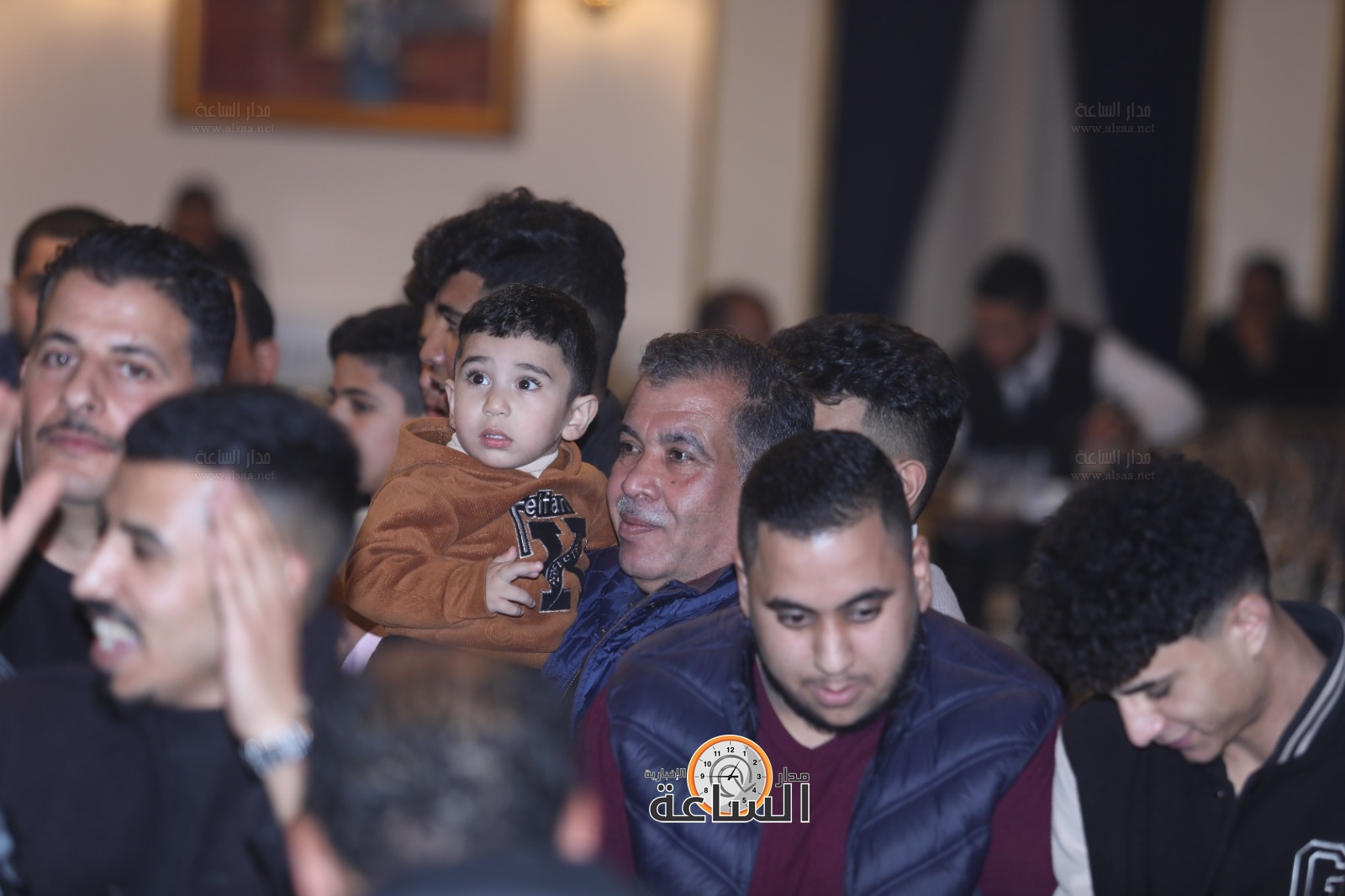 Madar Al-Saa Images 0.3828990355447457