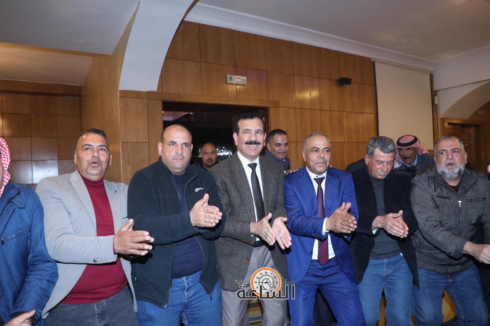 Madar Al-Saa Images 0.26305188381576805