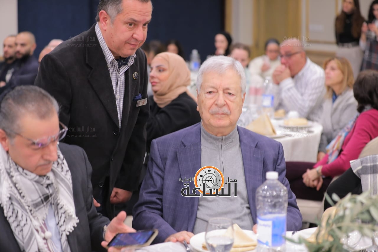 Madar Al-Saa Images 0.8884339467843494