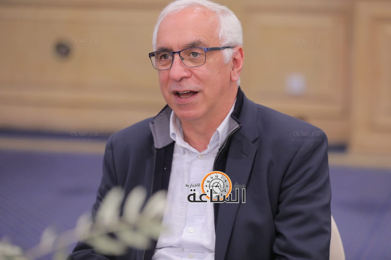 Madar Al-Saa Images 0.35337704359765865