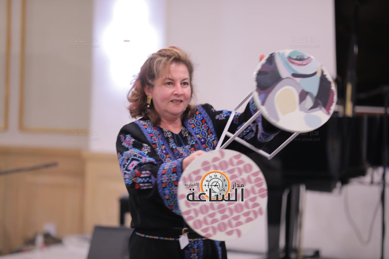 Madar Al-Saa Images 0.4428326908389759