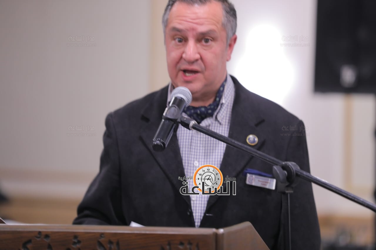 Madar Al-Saa Images 0.1556859305943208