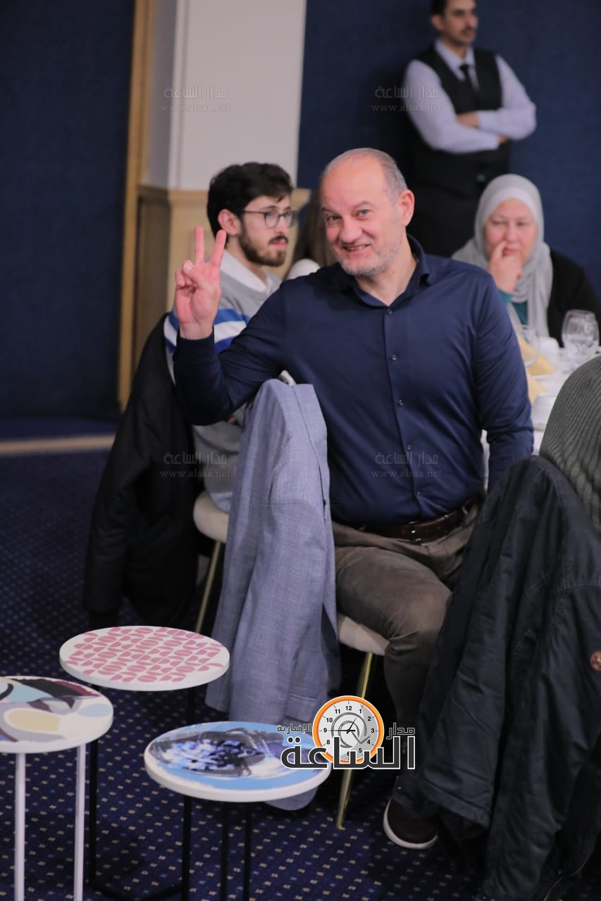 Madar Al-Saa Images 0.44570125732413857