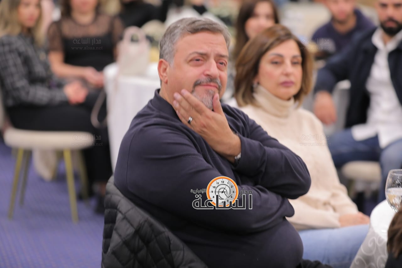 Madar Al-Saa Images 0.5422124007435021