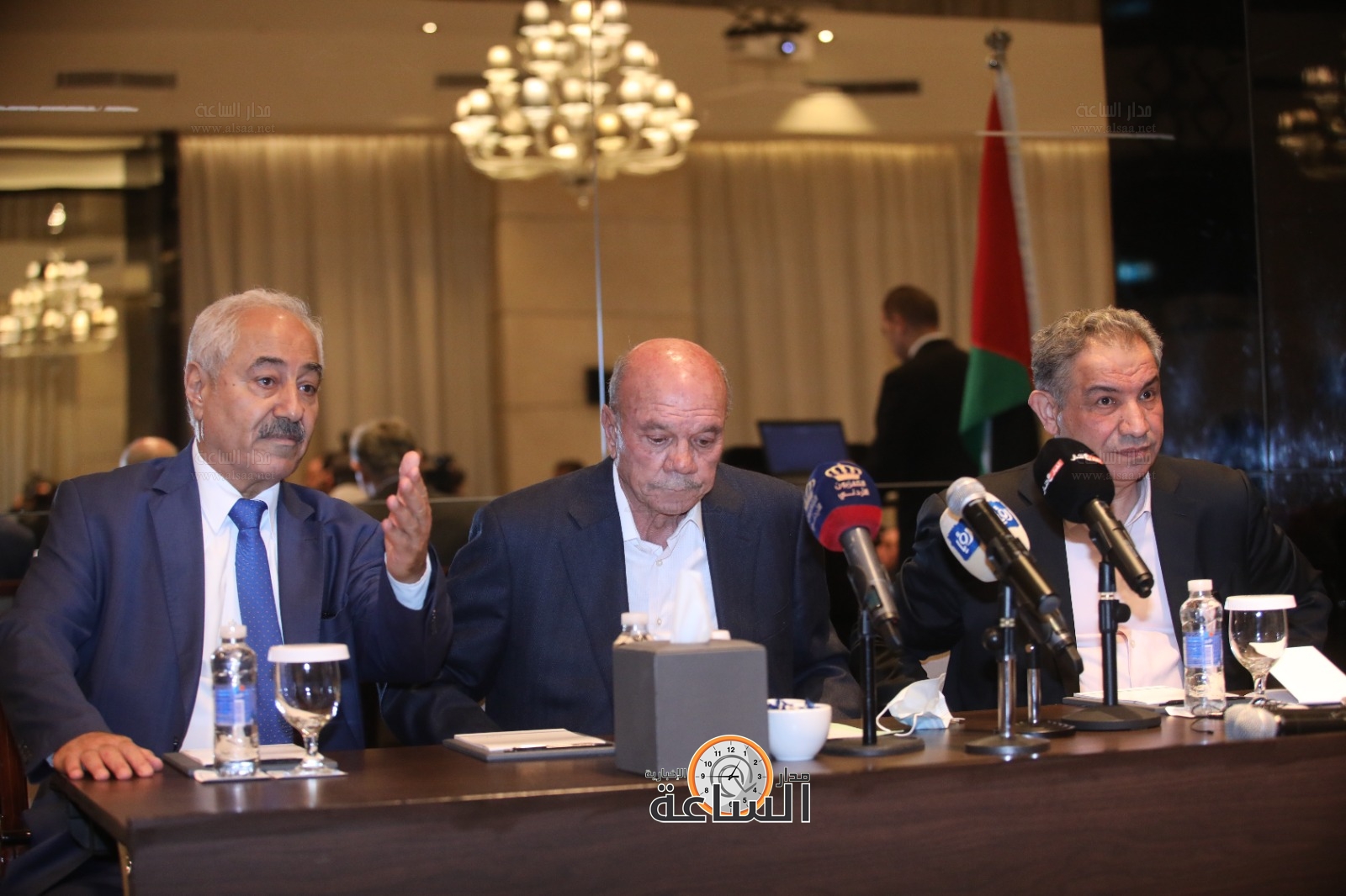 Madar Al-Saa Images 0.29851378815767515