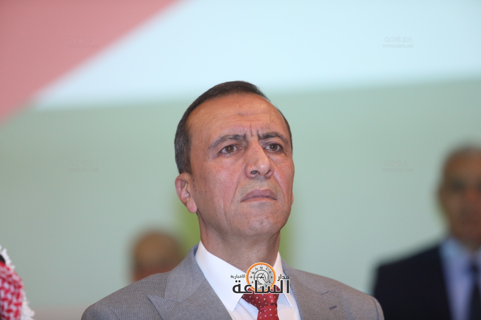 Madar Al-Saa Images 0.8754999699623849