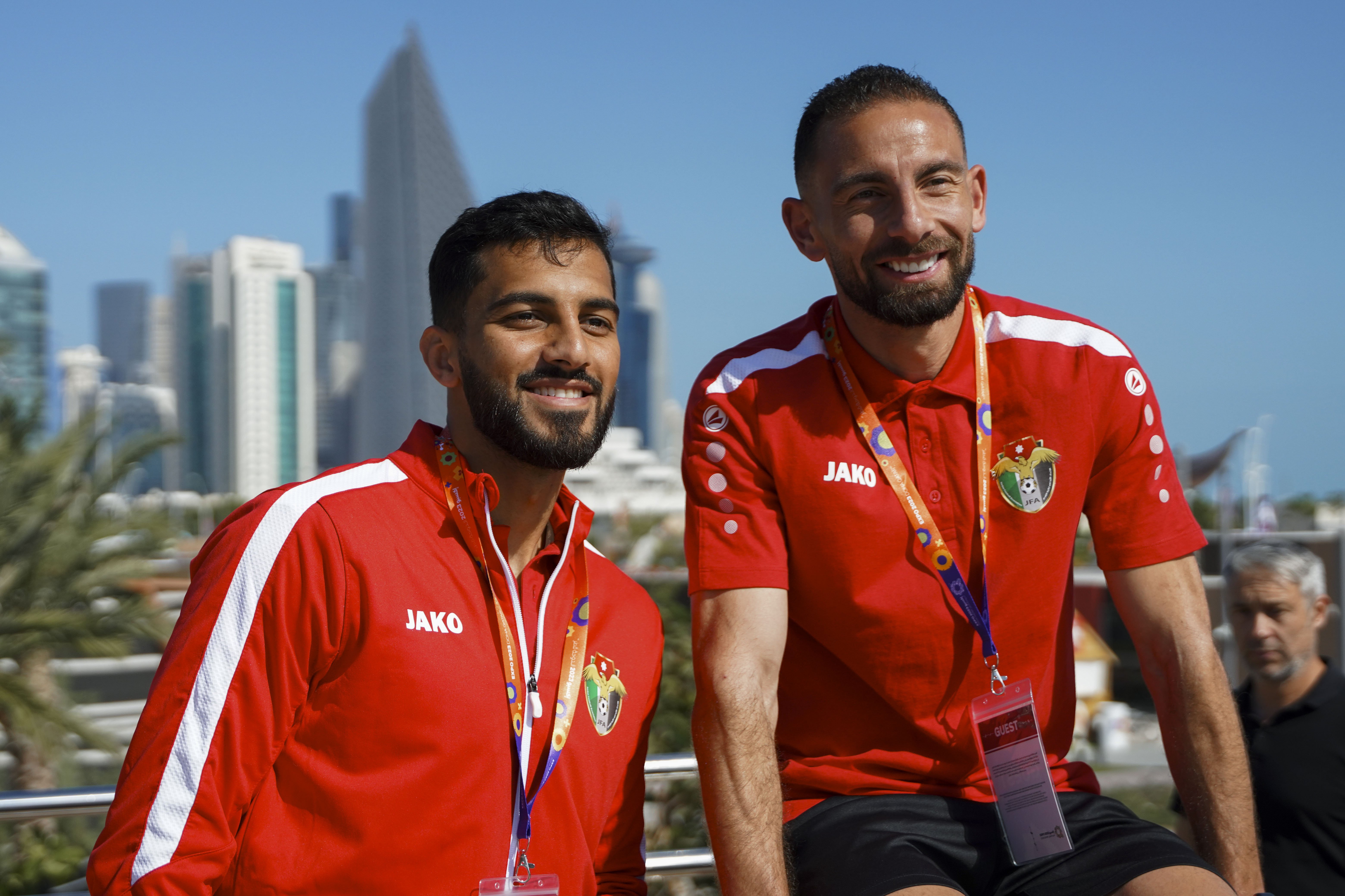 Madar Al-Saa Images 0.857354020476154