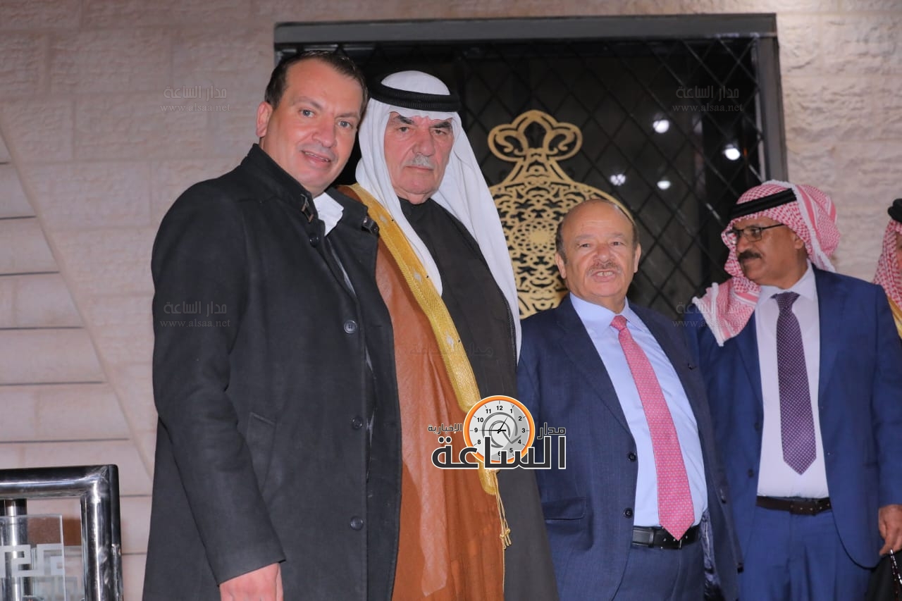 Madar Al-Saa Images 0.6542065376917876