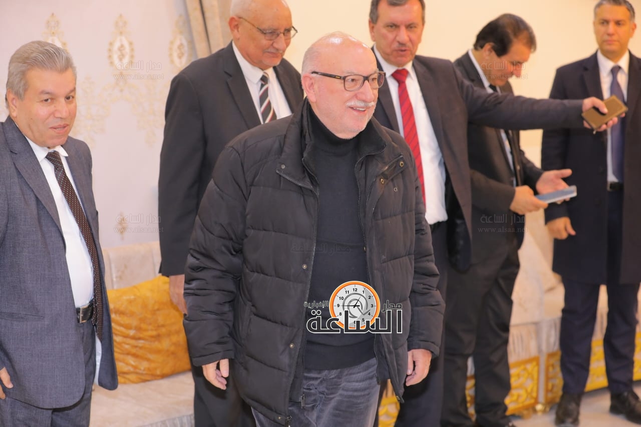 Madar Al-Saa Images 0.84850653767311