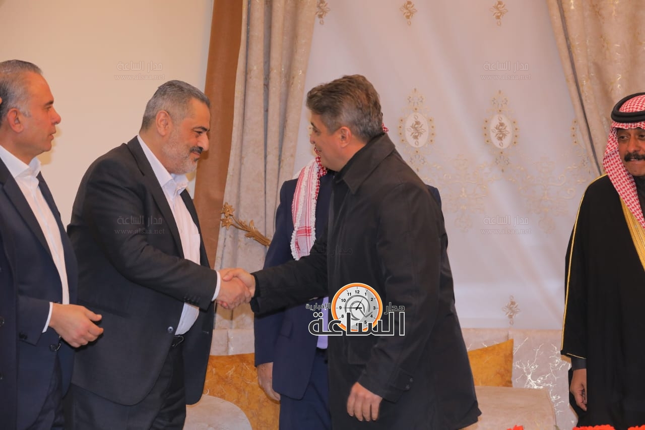 Madar Al-Saa Images 0.3397295999238159