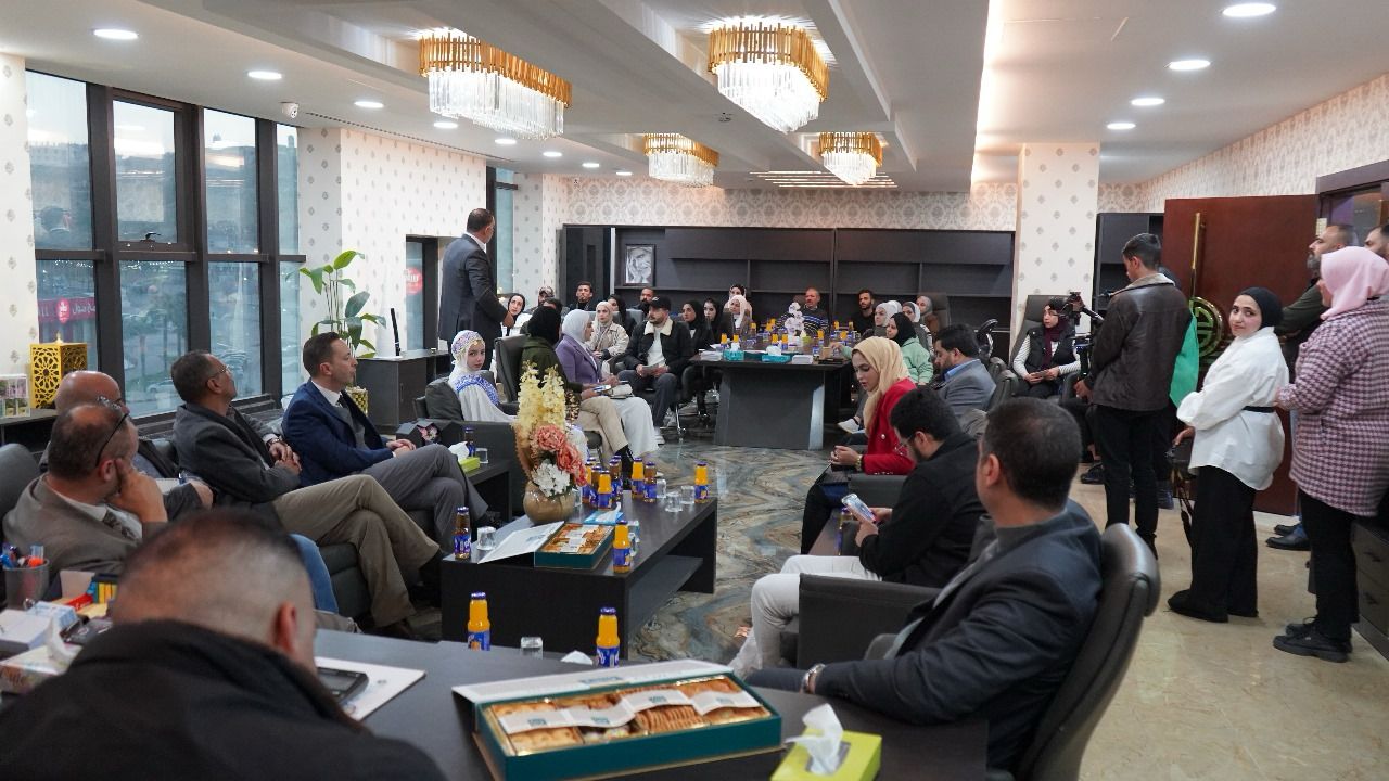 Madar Al-Saa Images 0.3195075899251254