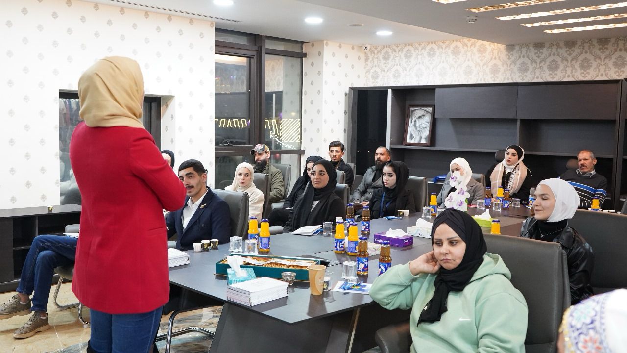 Madar Al-Saa Images 0.21639130149531094