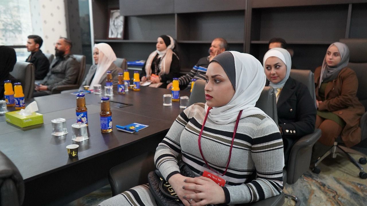 Madar Al-Saa Images 0.8658968731515178