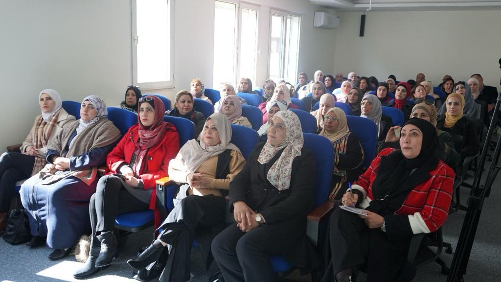 Madar Al-Saa Images 0.5143792686812749