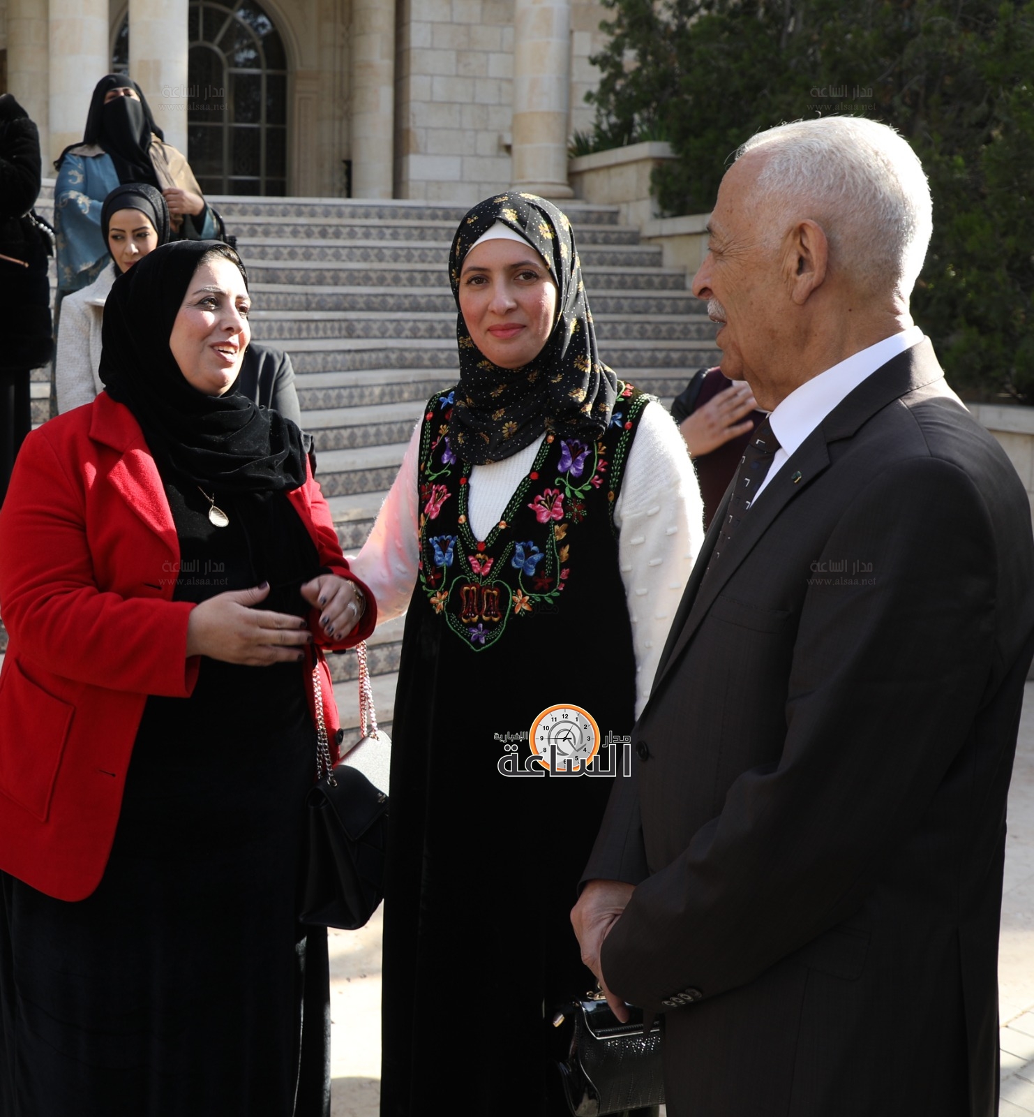 Madar Al-Saa Images 0.23817980957528784