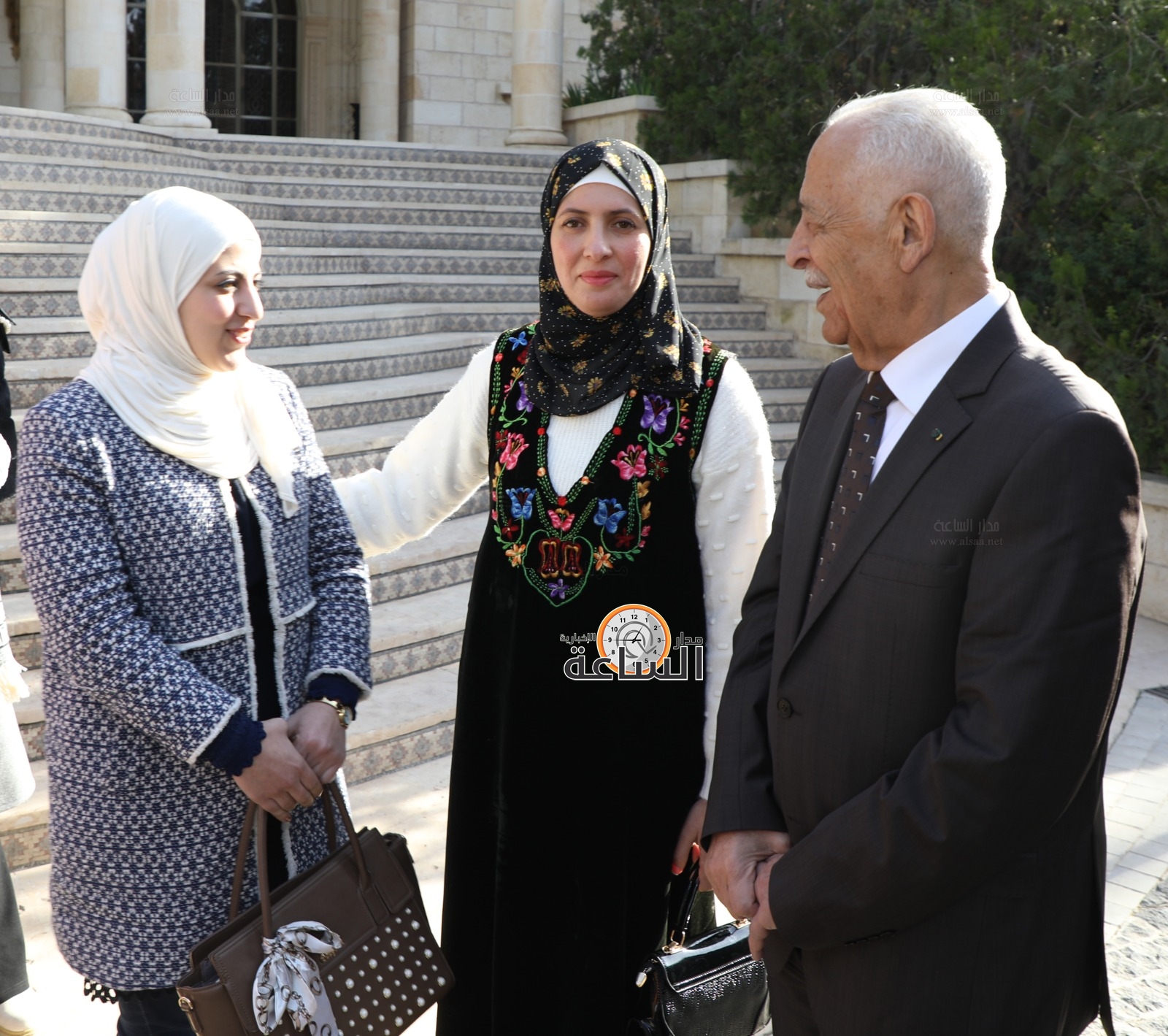 Madar Al-Saa Images 0.5501759780481454