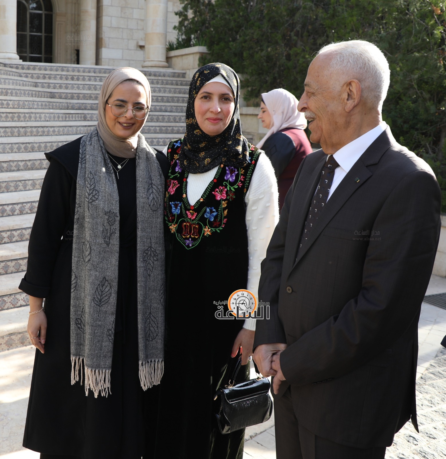 Madar Al-Saa Images 0.5022101791651503