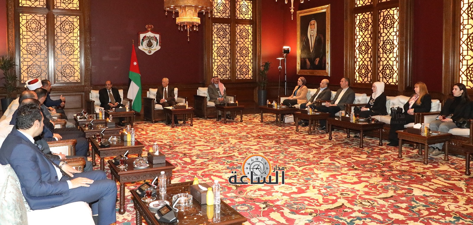 Madar Al-Saa Images 0.9654379925484888