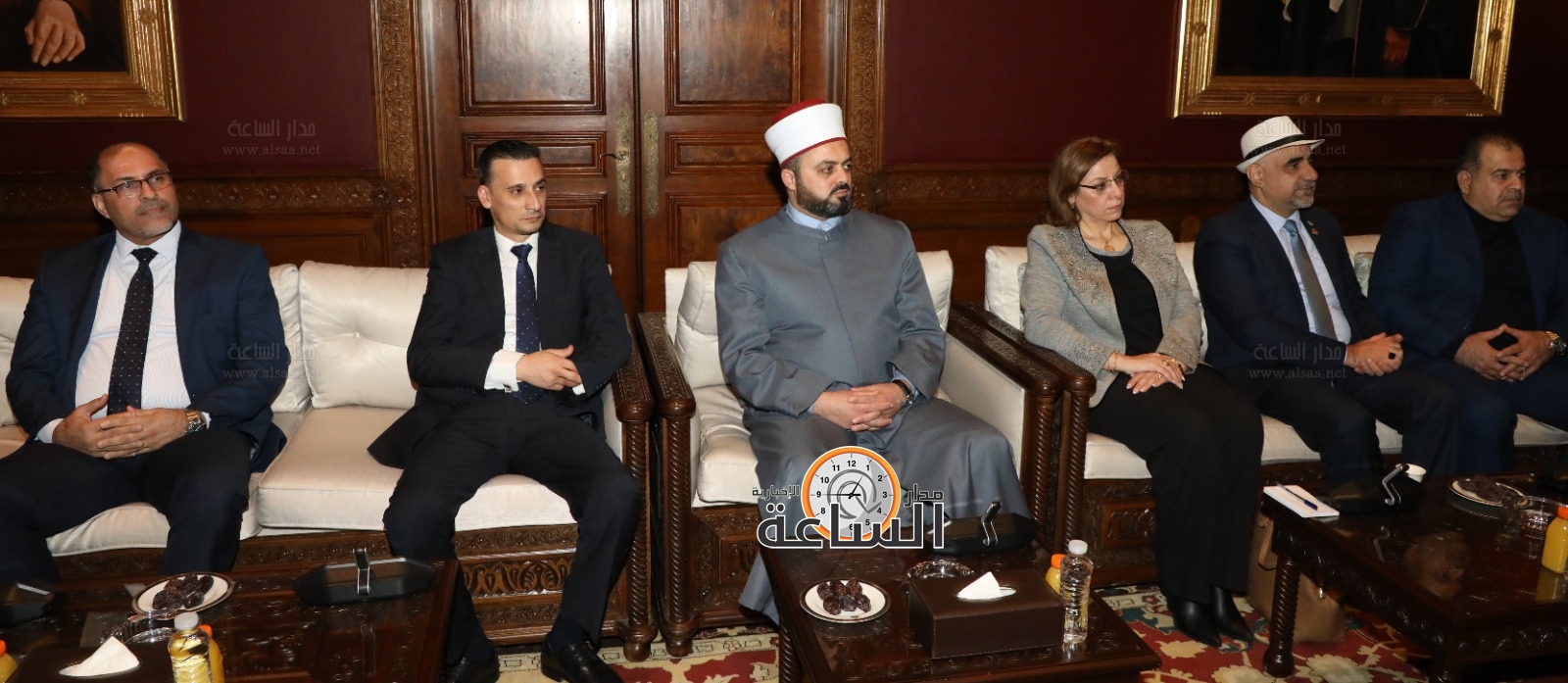 Madar Al-Saa Images 0.4463144122955516