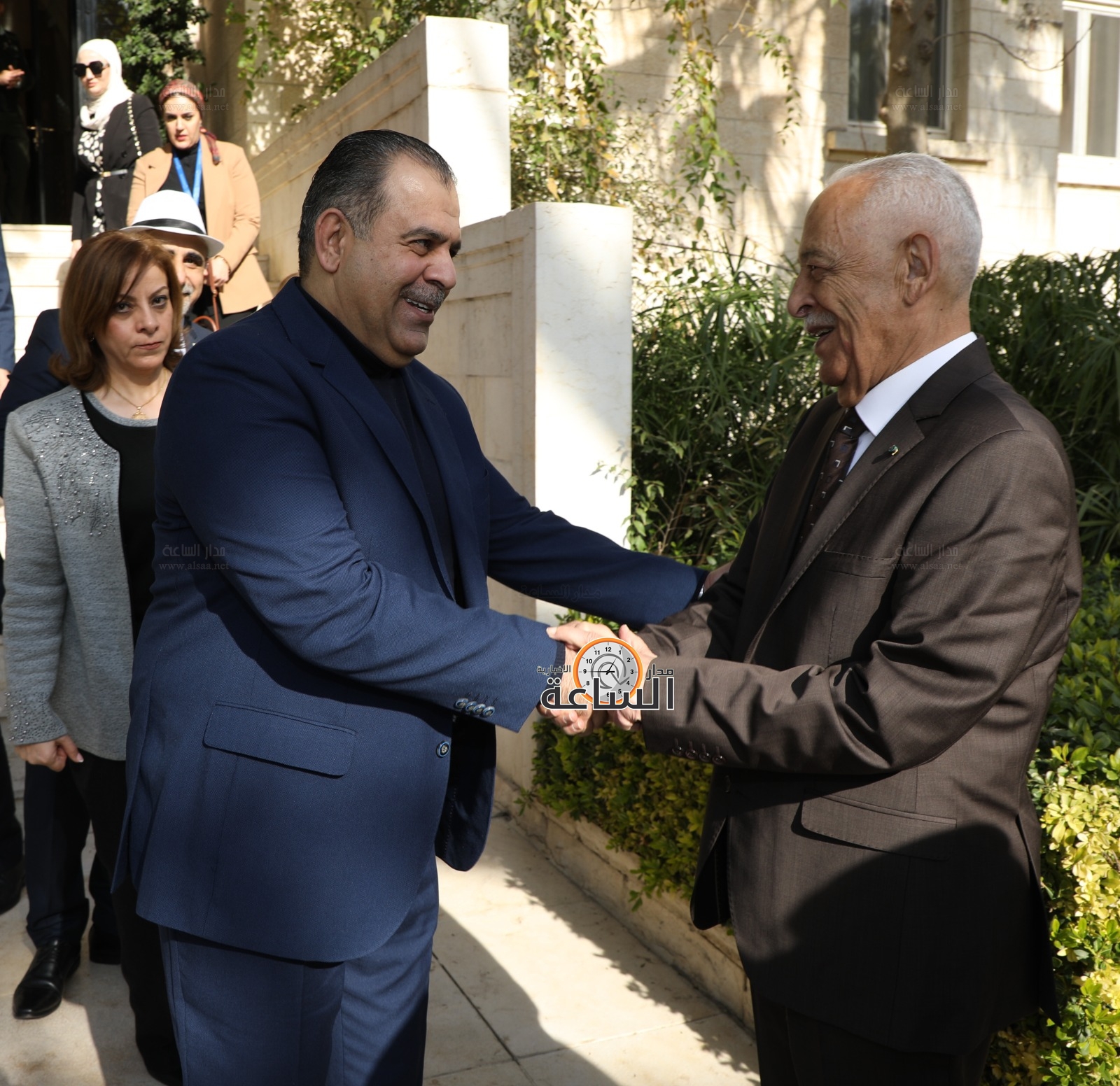 Madar Al-Saa Images 0.8934759565669945