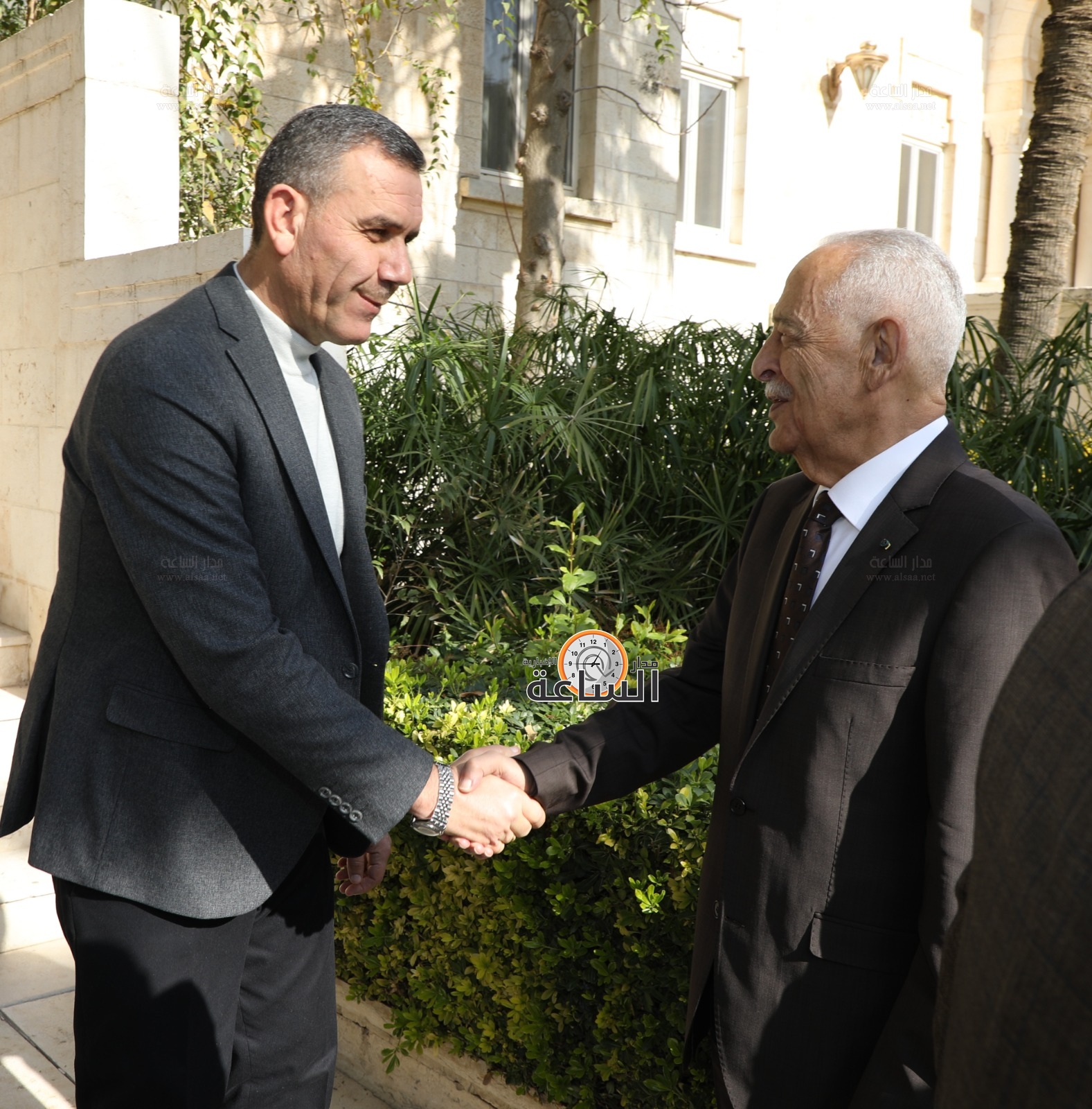 Madar Al-Saa Images 0.1993124001243043