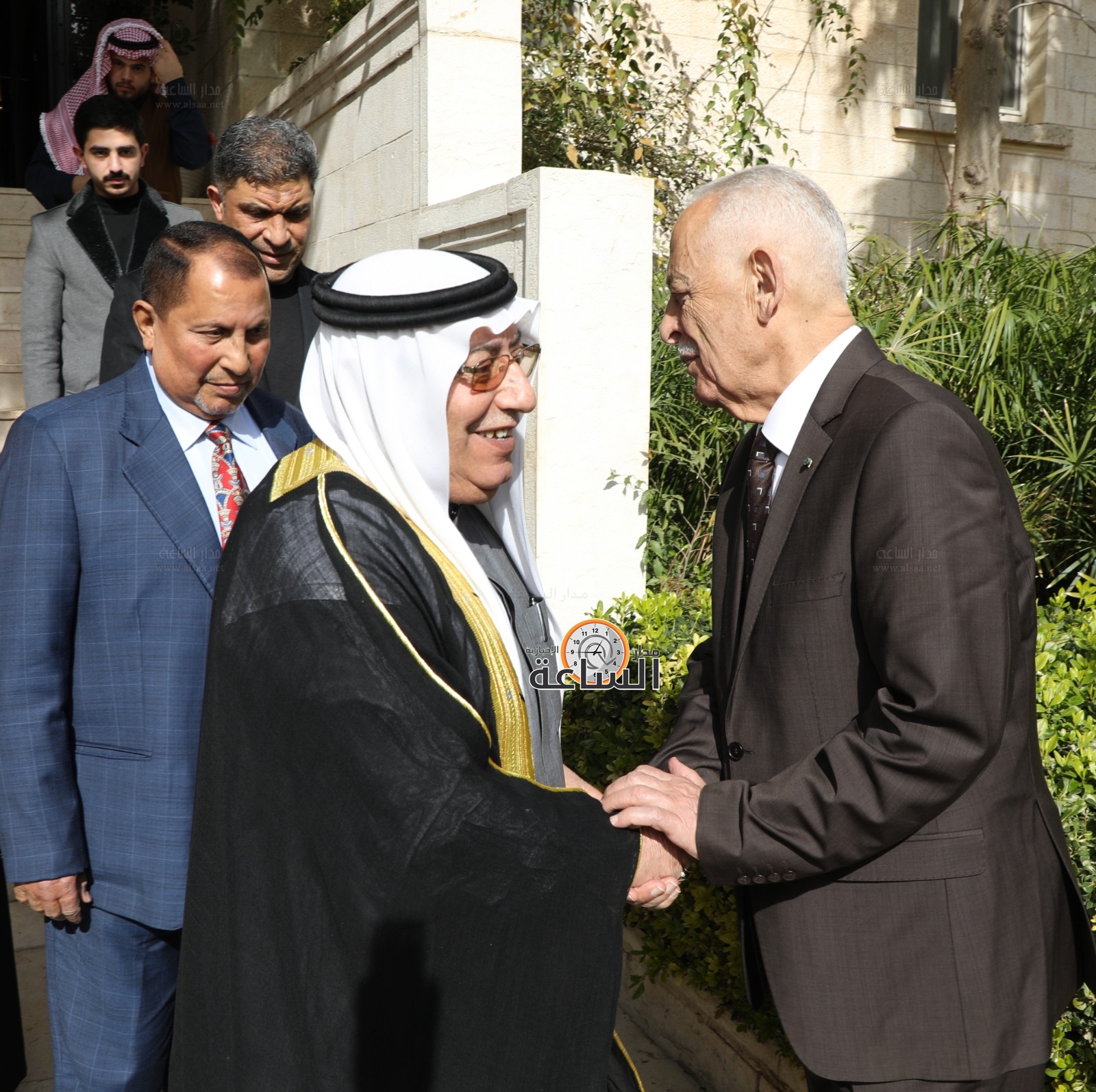 Madar Al-Saa Images 0.965222656541429