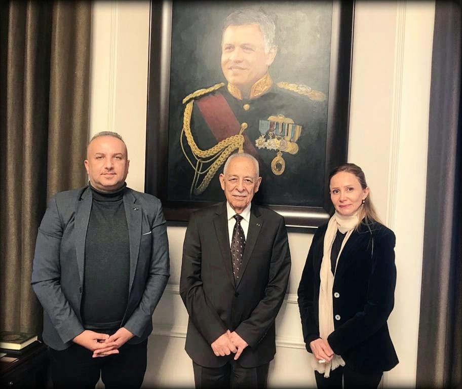 Madar Al-Saa Images 0.29209349890653313