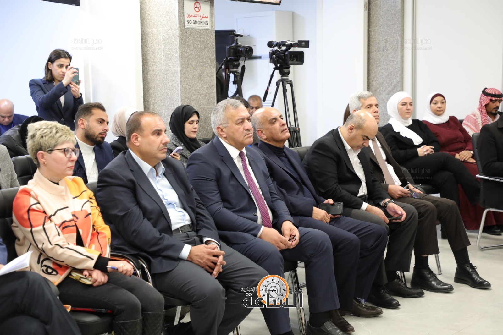 Madar Al-Saa Images 0.8719400558077615