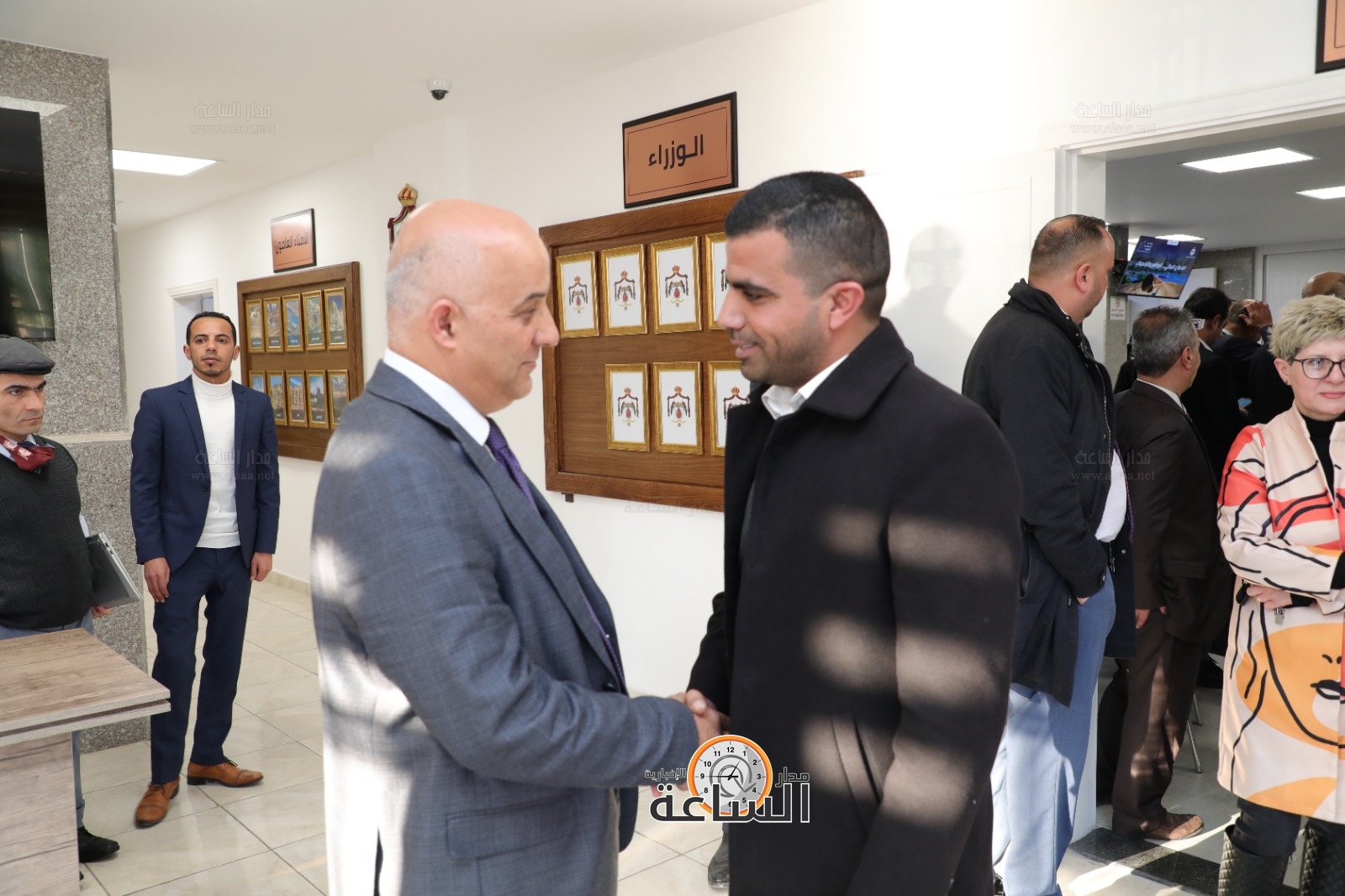 Madar Al-Saa Images 0.47207404655625007