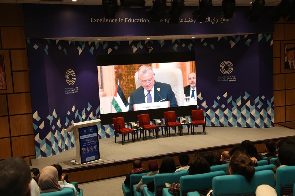 Madar Al-Saa Images 0.16714077243720826