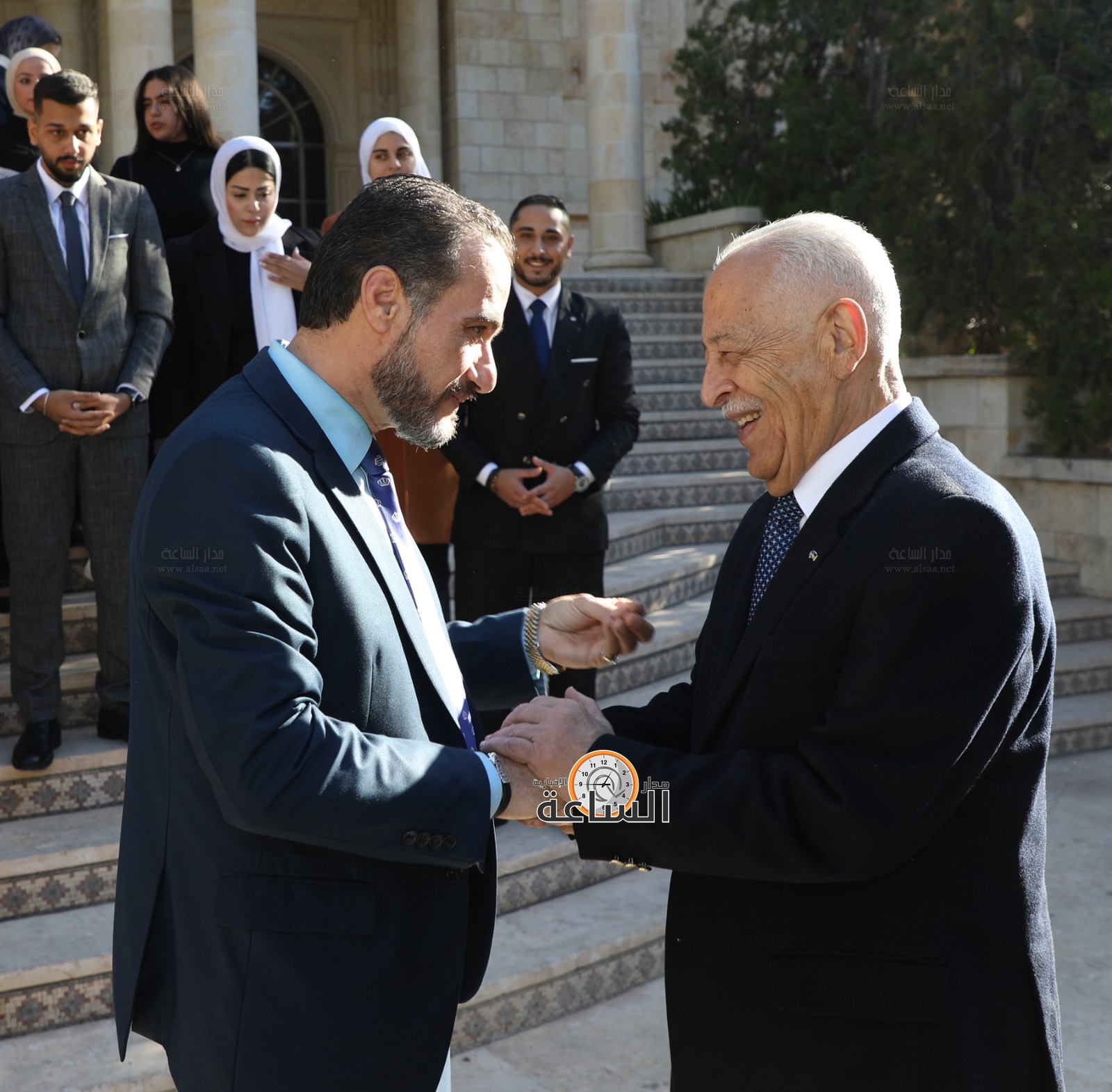 Madar Al-Saa Images 0.42511946532458933