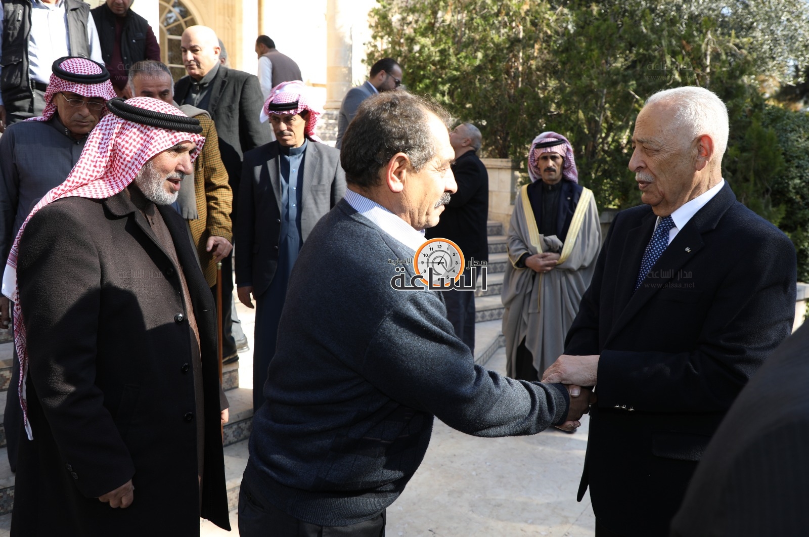 Madar Al-Saa Images 0.5842290681761146