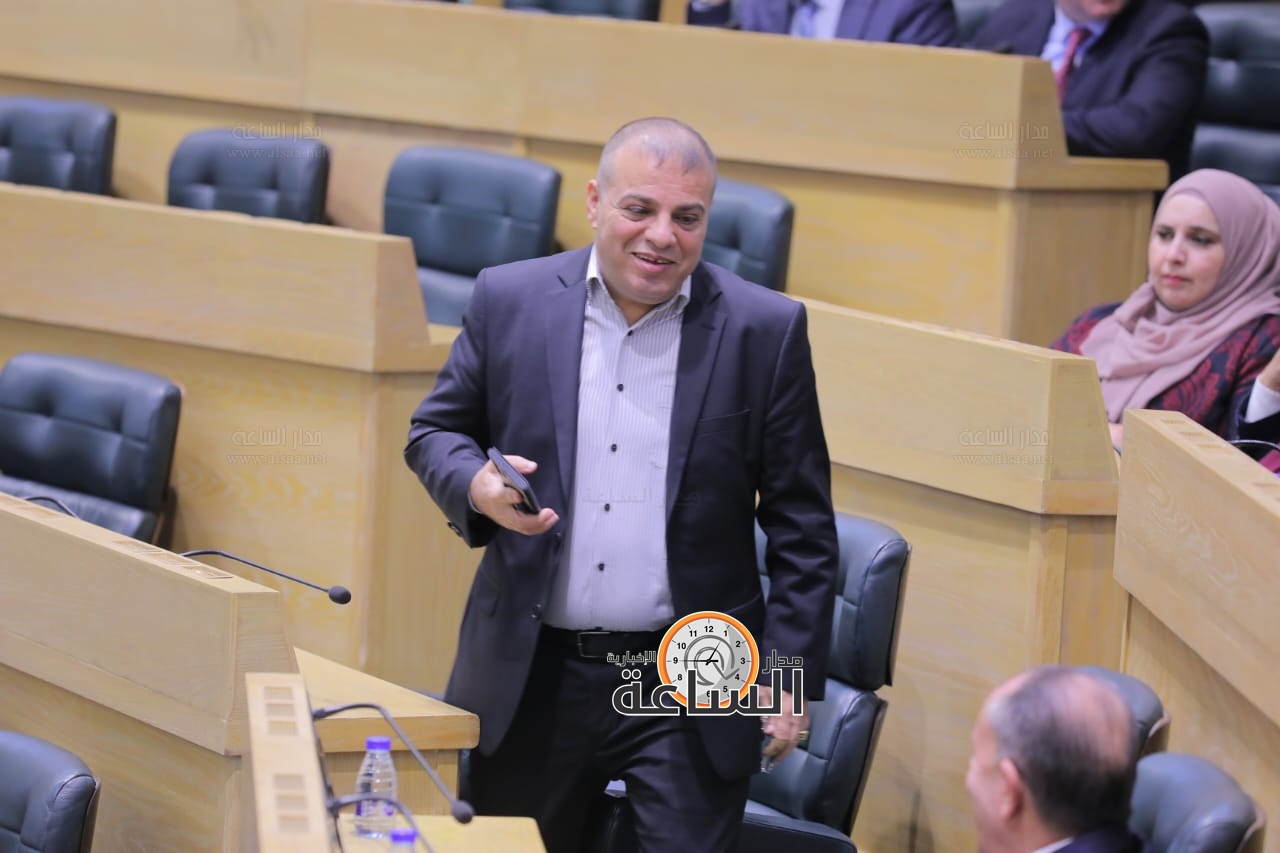 Madar Al-Saa Images 0.21404663558358217