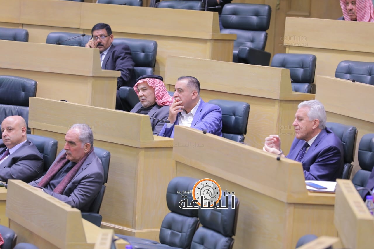 Madar Al-Saa Images 0.7769031144785026