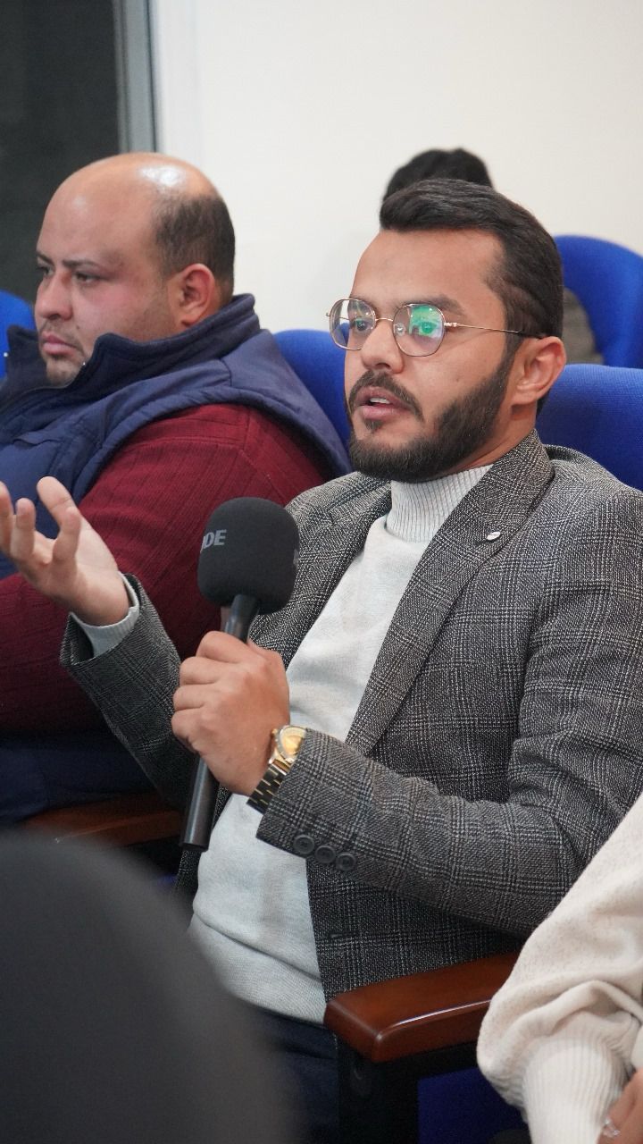 Madar Al-Saa Images 0.07580809656599818