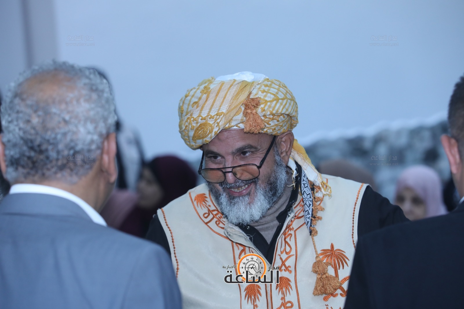 Madar Al-Saa Images 0.6852794302384706